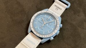 スウォッチ　×オメガ　ムーンスウォッチ　ミッション トゥ ウラヌス　SO33L100