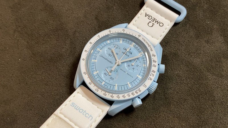 スウォッチ　×オメガ　ムーンスウォッチ　ミッション トゥ ウラヌス　SO33L100