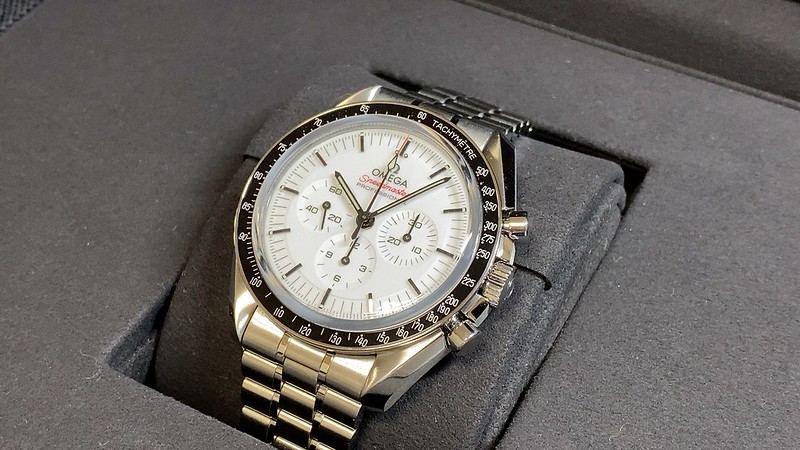 オメガ　スピードマスター ムーンウォッチ プロフェッショナル　310.30.42.50.04.001　