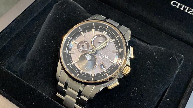 シチズン　アテッサ　BY1004-17X