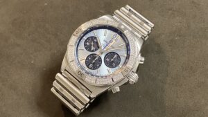 ブライトリング　クロノマット B01 日本限定　AB0134A21C1A1