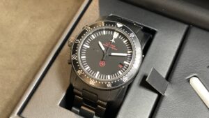 ジン　506.EZM1.1S