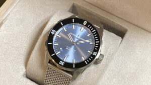 ユリスナルダン　ダイバー42mm　8163-175/93-J